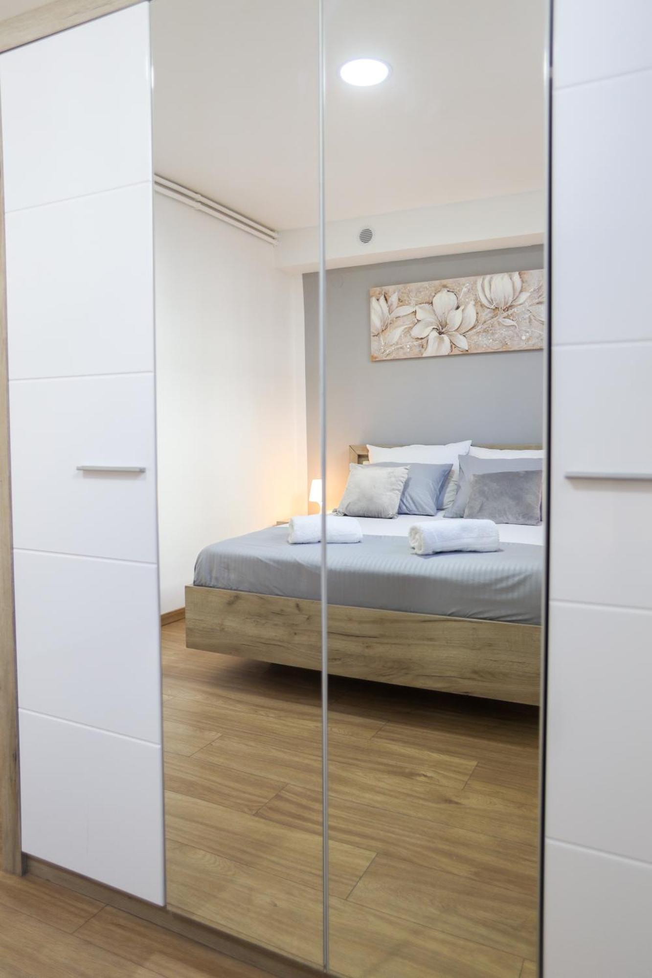Airport Stay Apartments Surčin Dış mekan fotoğraf