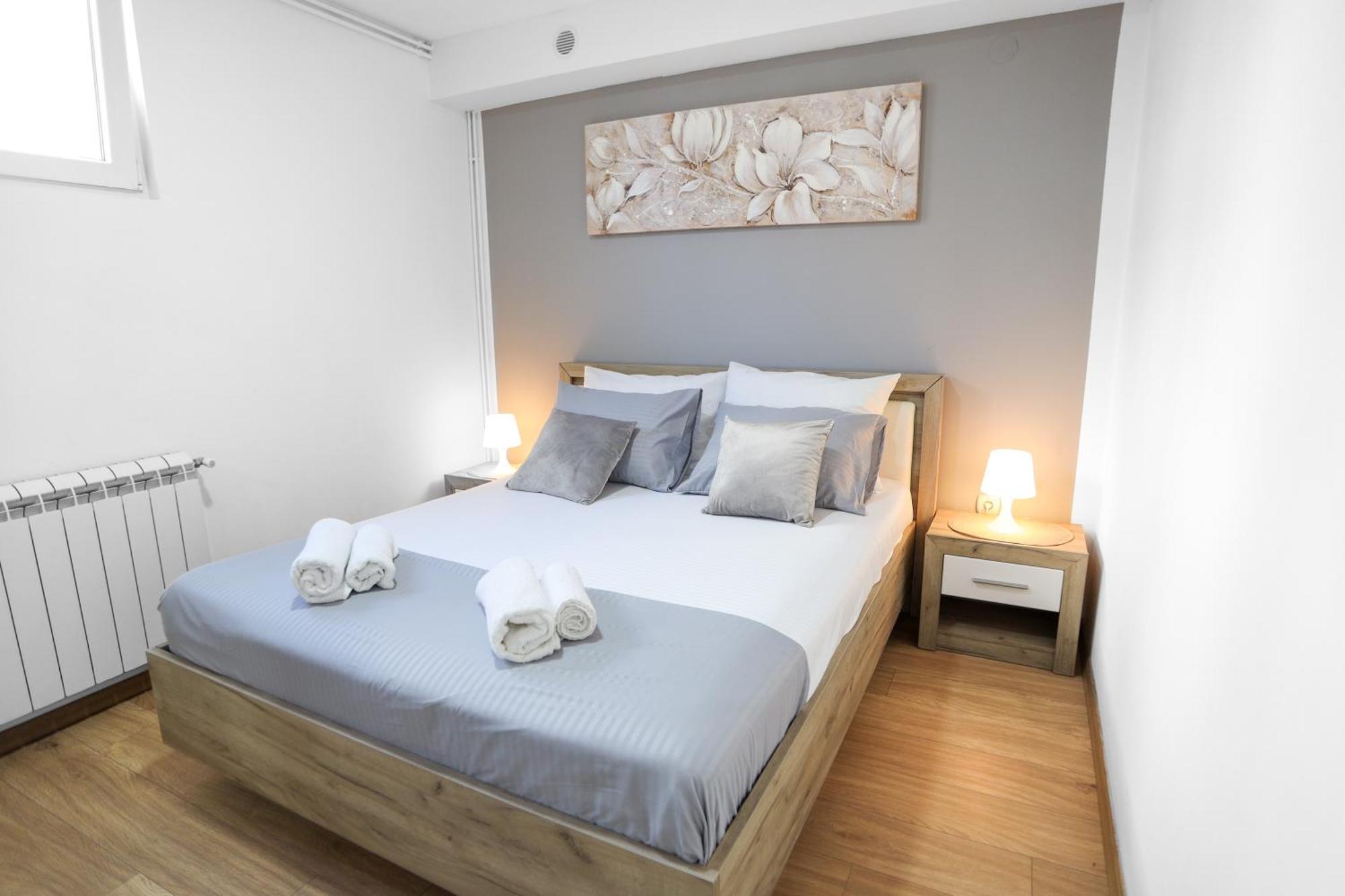 Airport Stay Apartments Surčin Dış mekan fotoğraf