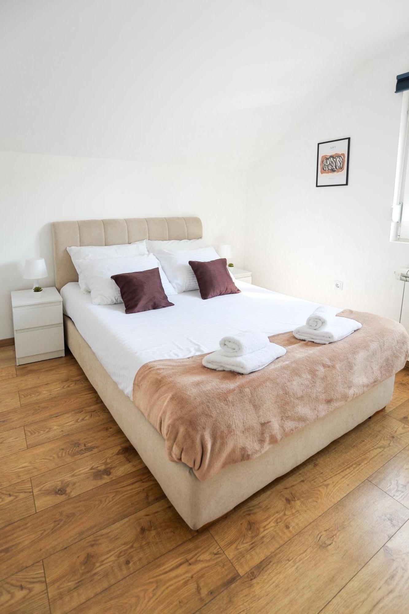 Airport Stay Apartments Surčin Dış mekan fotoğraf